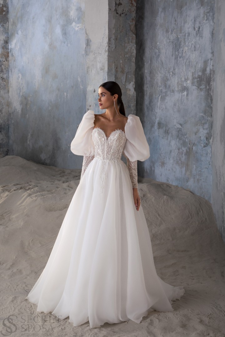 Свадебное платье Альма #2 А-силуэт, 2022 год, Открытые, С корсетом, С рукавами, Со шлейфом