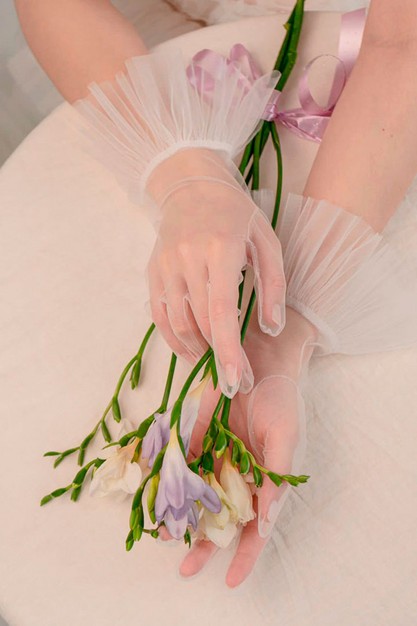 Gabbiano. Свадебное платье Перчатки нюд с оборкой. Коллекция 