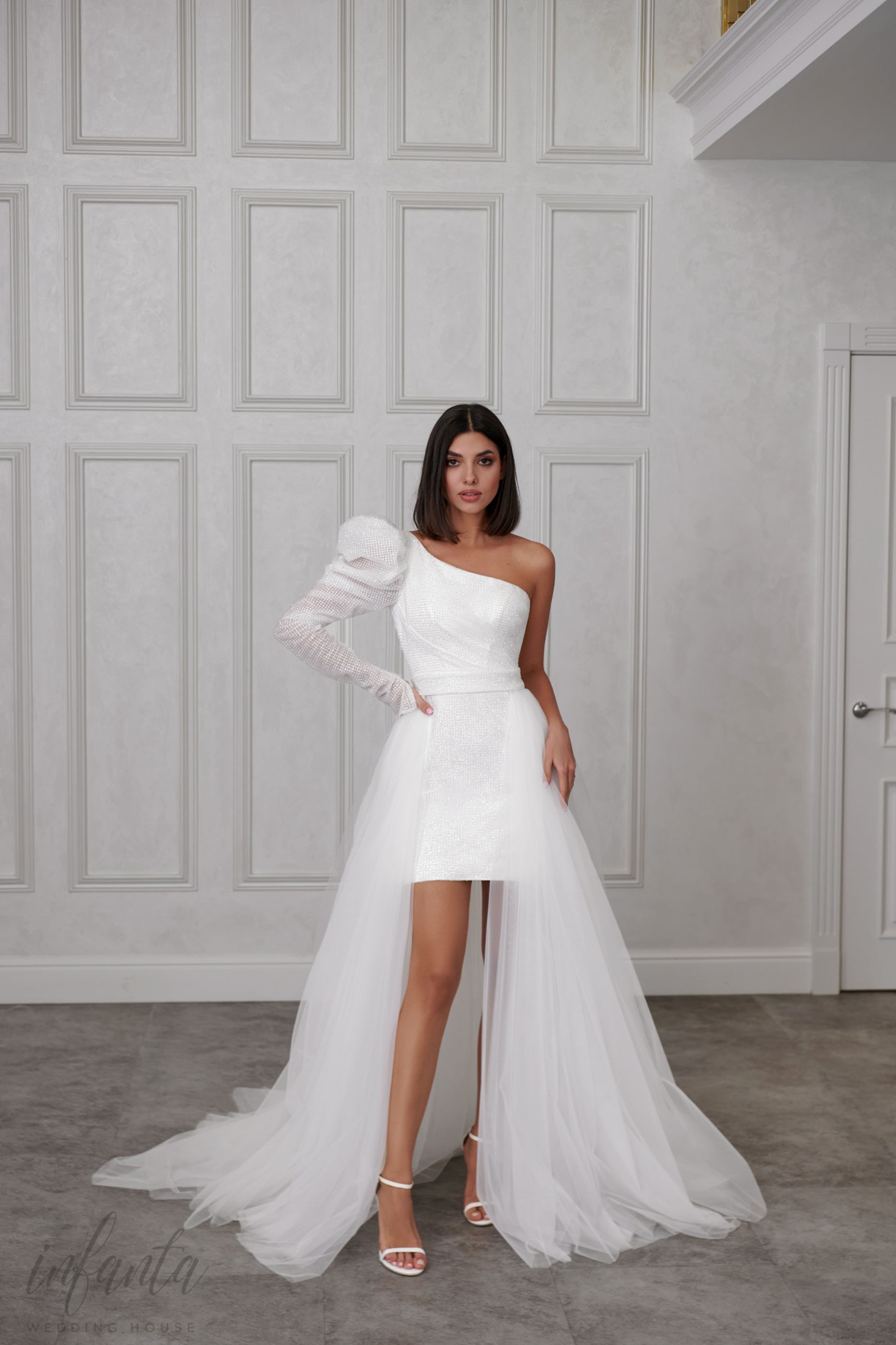 Свадебное платье Дилайн Короткое, 2023 год