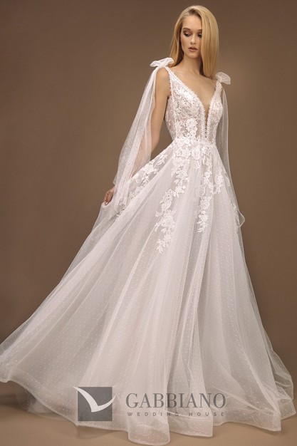 Свадебное платье «Бейлиз»‎ | Свадебный салон GABBIANO в Казани