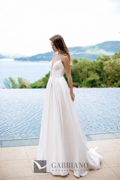 Gabbiano. Свадебное платье Валериа. Коллекция Your heart 