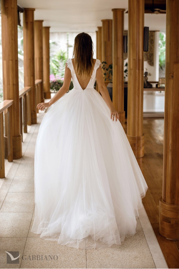 Свадебное платье Ордесса А-силуэт, Открытые, Простые