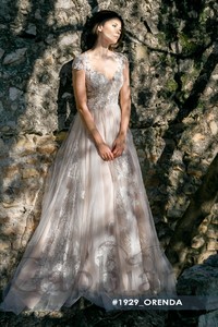 Свадебное платье Орэнда А-силуэт, Со шлейфом, Кружевные, Закрытые