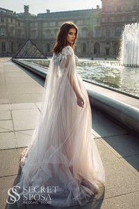 Свадебное платье Алада А-силуэт, С корсетом, Со шлейфом